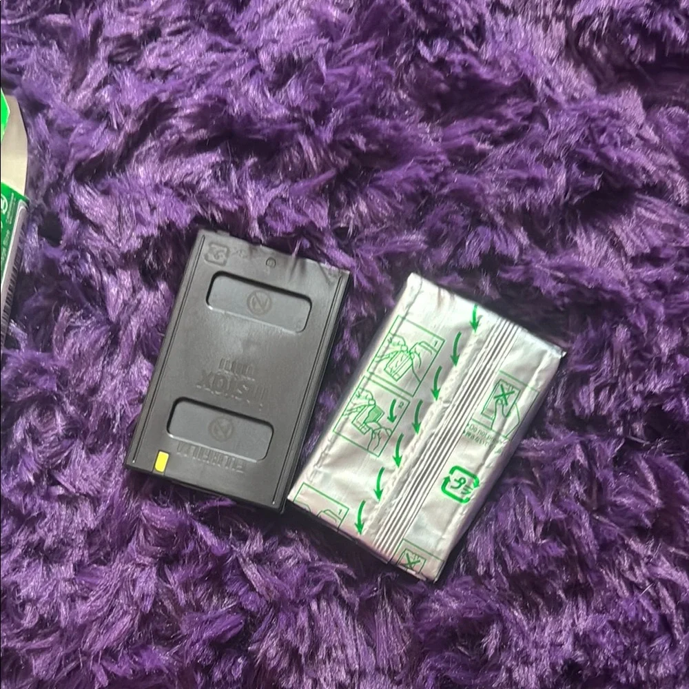 Fujifilm Instax Mini Film Pack - Green and White